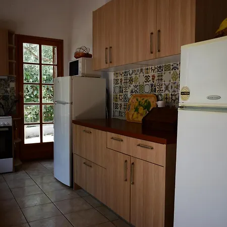 بيت للعطل Evans House Elevtheraí